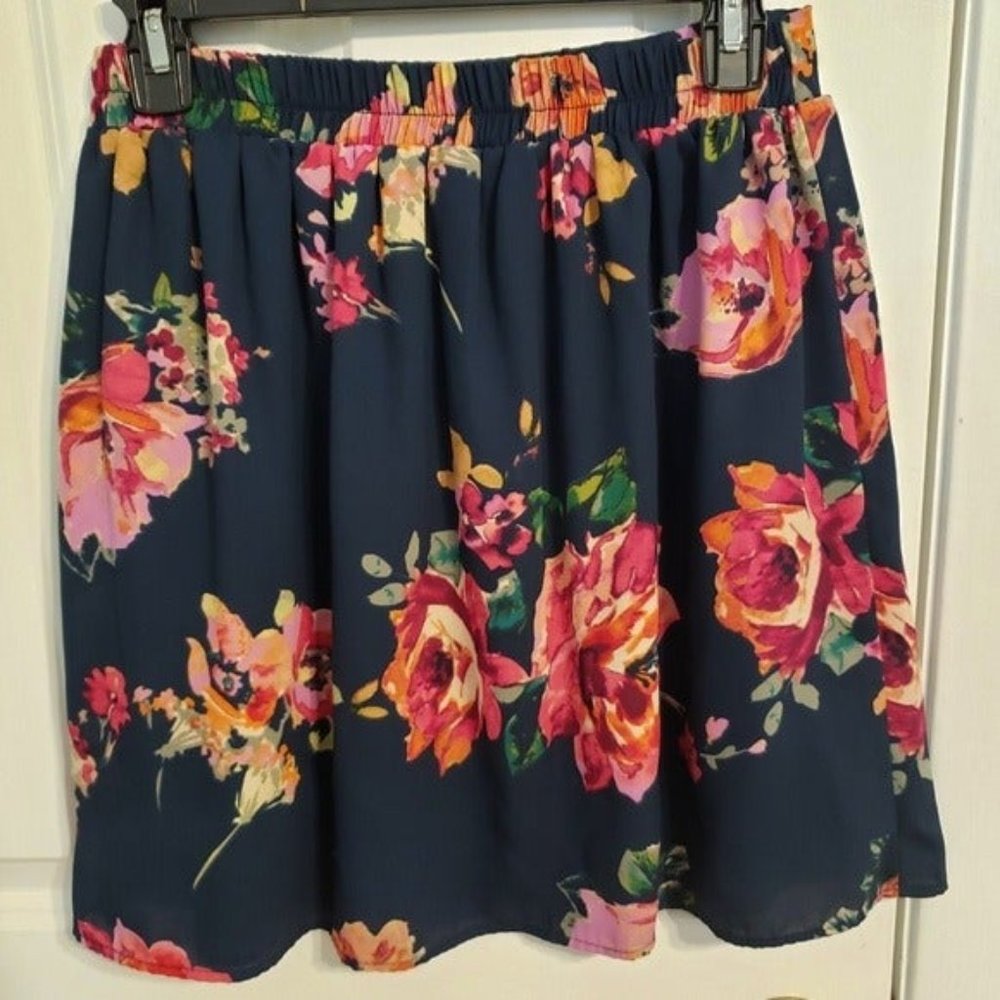 Francesca's Floral Skirt